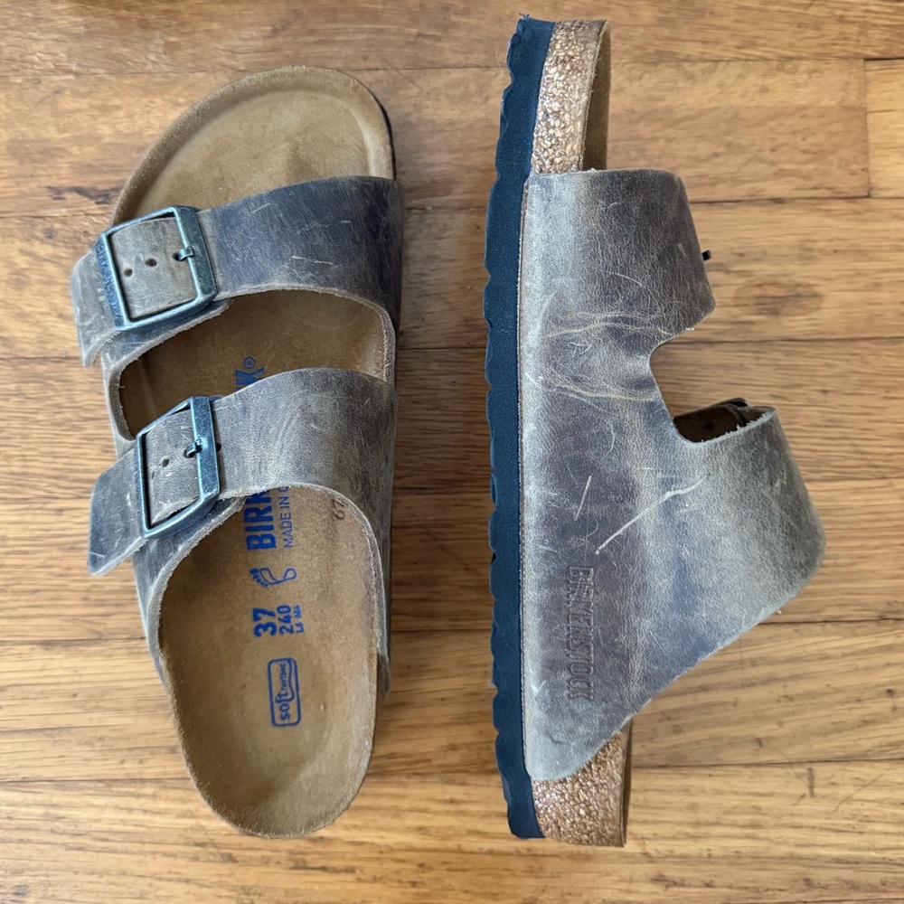 NWB Birkenstock Leather Arizona Sandal